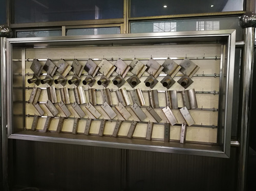 先锋氩弧焊展板 先锋氩弧焊展板